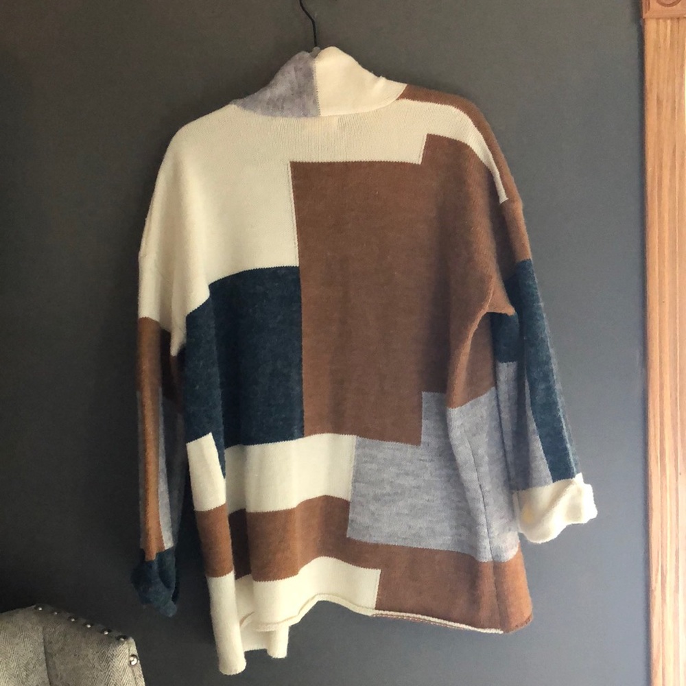 Cardigan - Picture 2 of 2